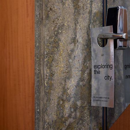 Отель Kimpton Main Frankfurt By Ihg Франкфурт-на-Майне Экстерьер фото