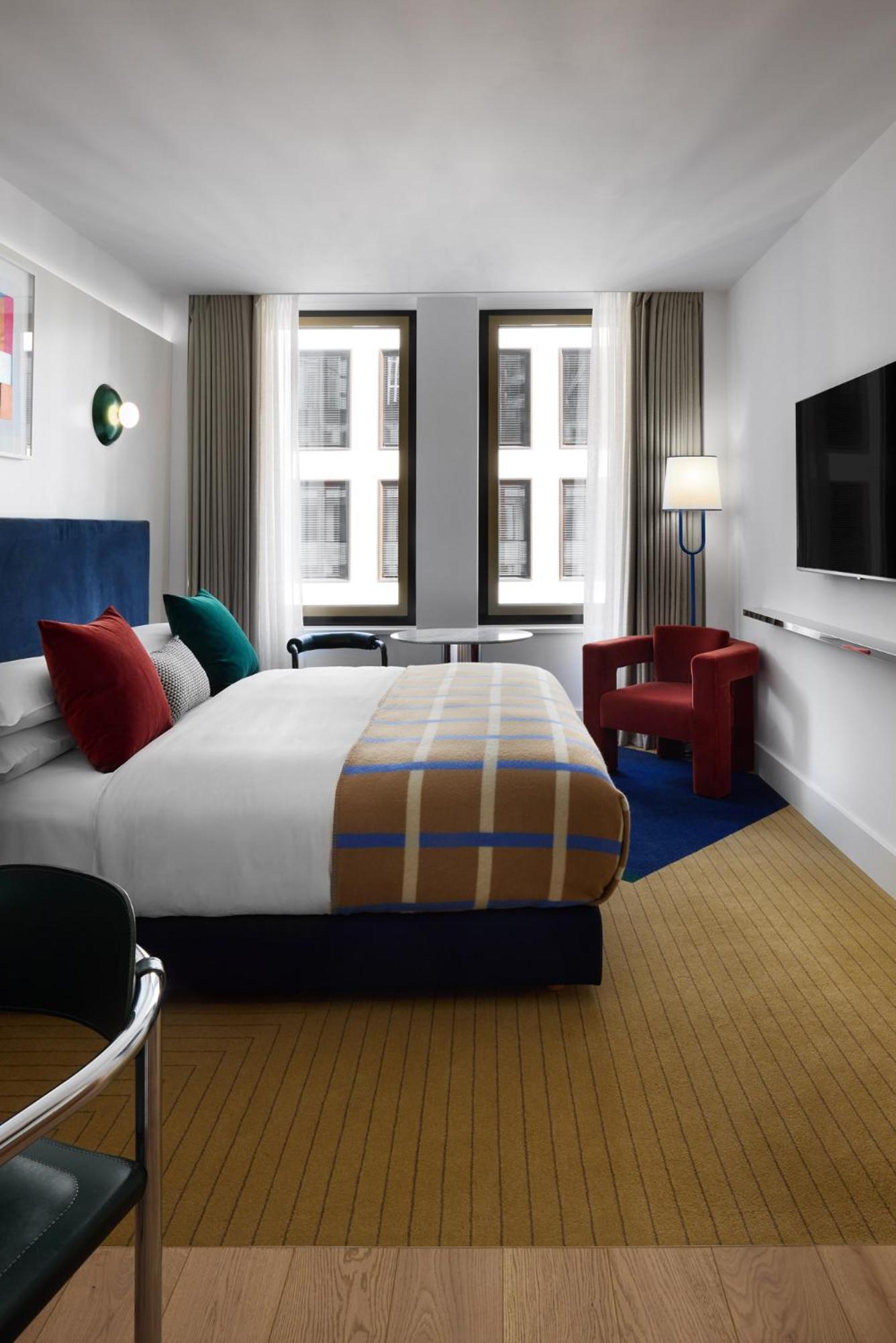 Отель Kimpton Main Frankfurt By Ihg Франкфурт-на-Майне Экстерьер фото