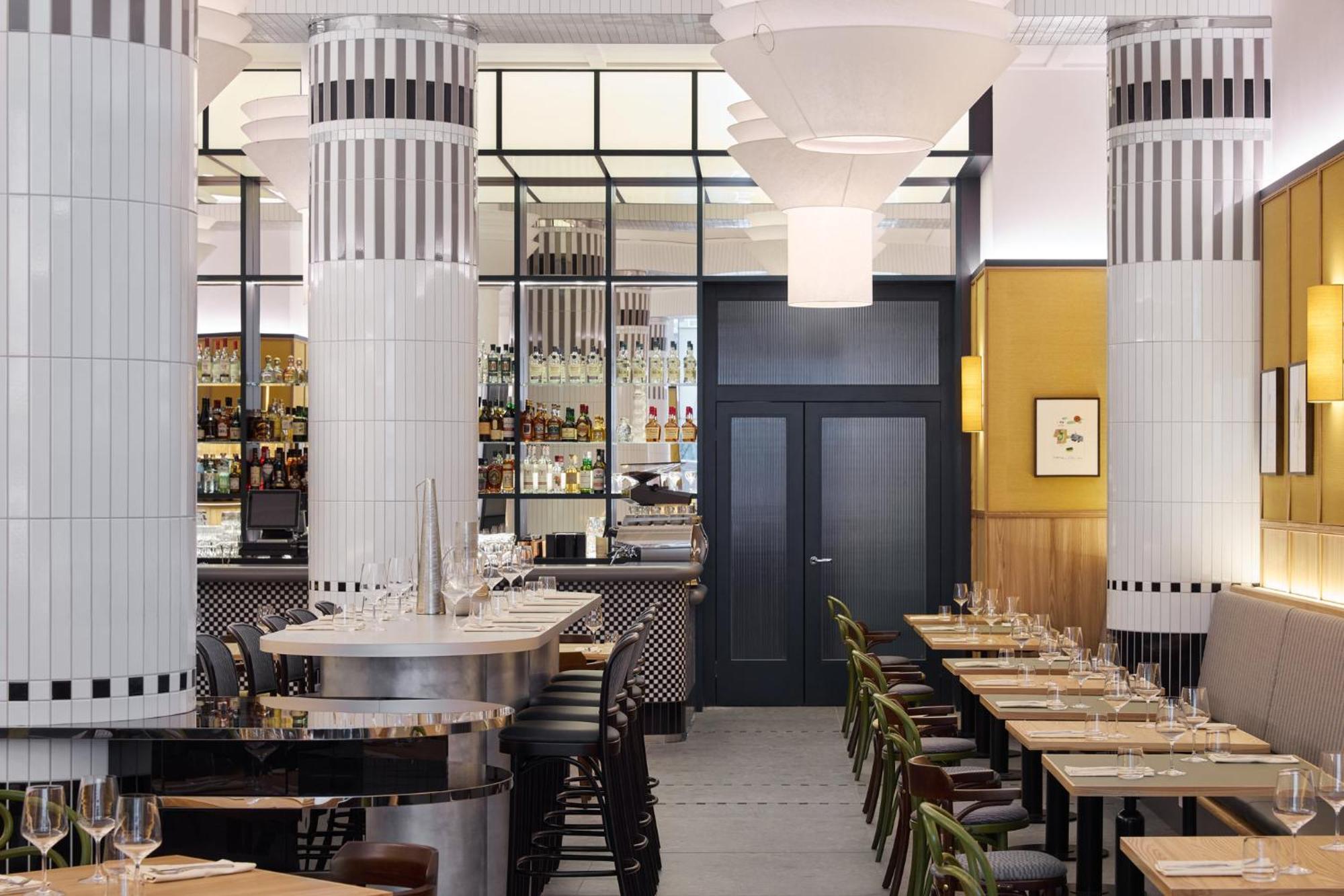 Отель Kimpton Main Frankfurt By Ihg Франкфурт-на-Майне Экстерьер фото